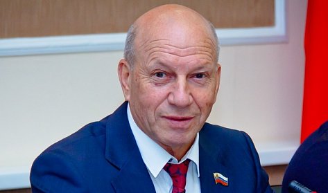 Геннадий Аверьянов: «Время ставит принципиально новые задачи»